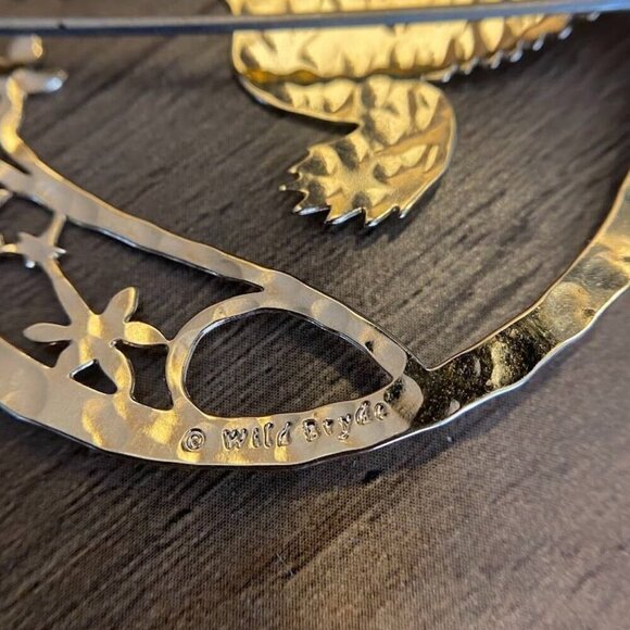 Wild Bryde Hummingbird Cut Out Brooch Gold Tone - Picture 4 of 5